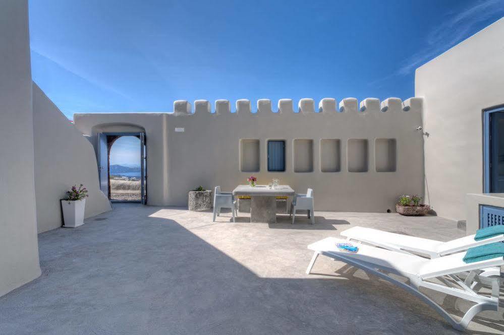 Luna Santorini Villa