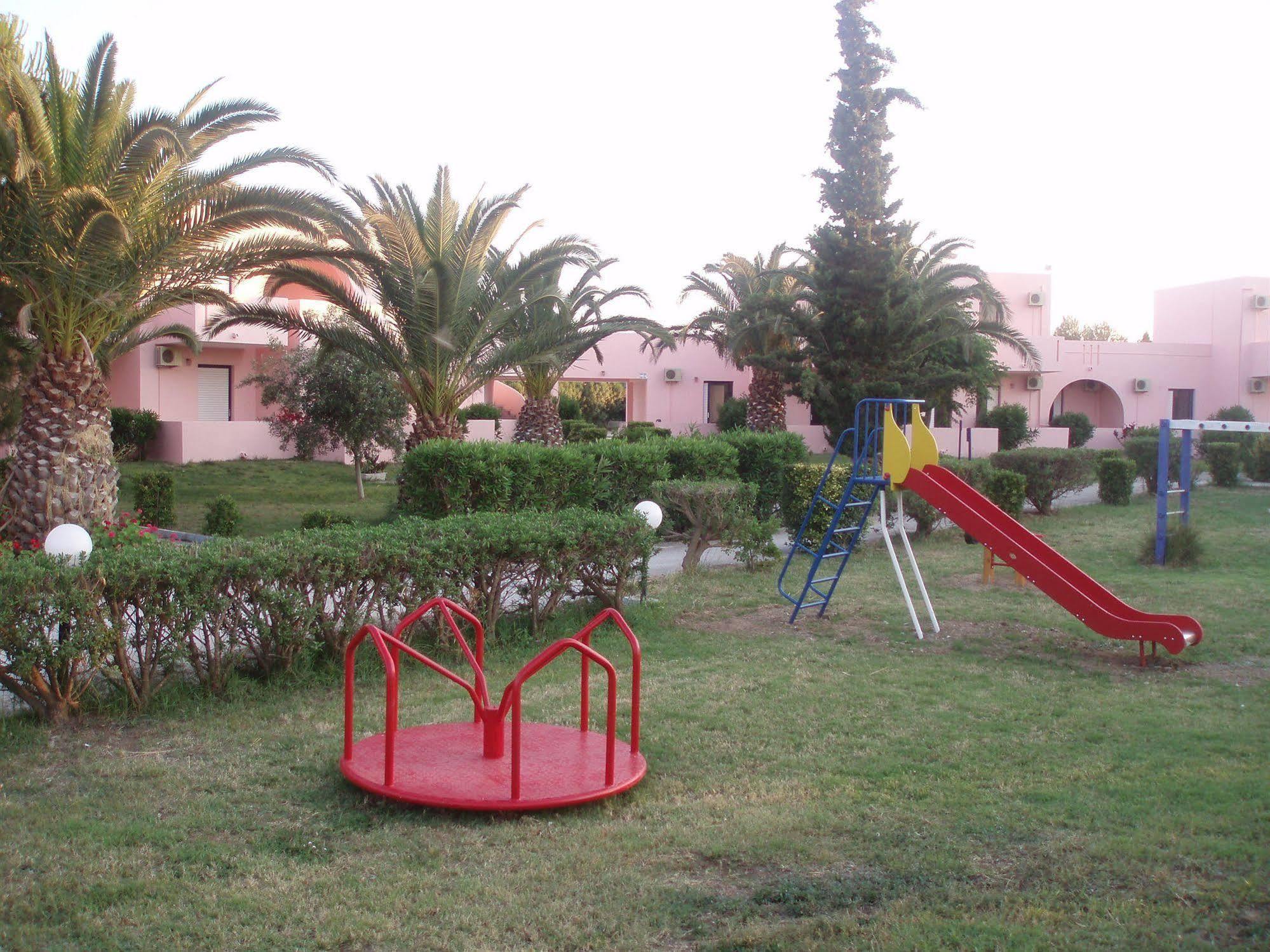 Resort Roseland's