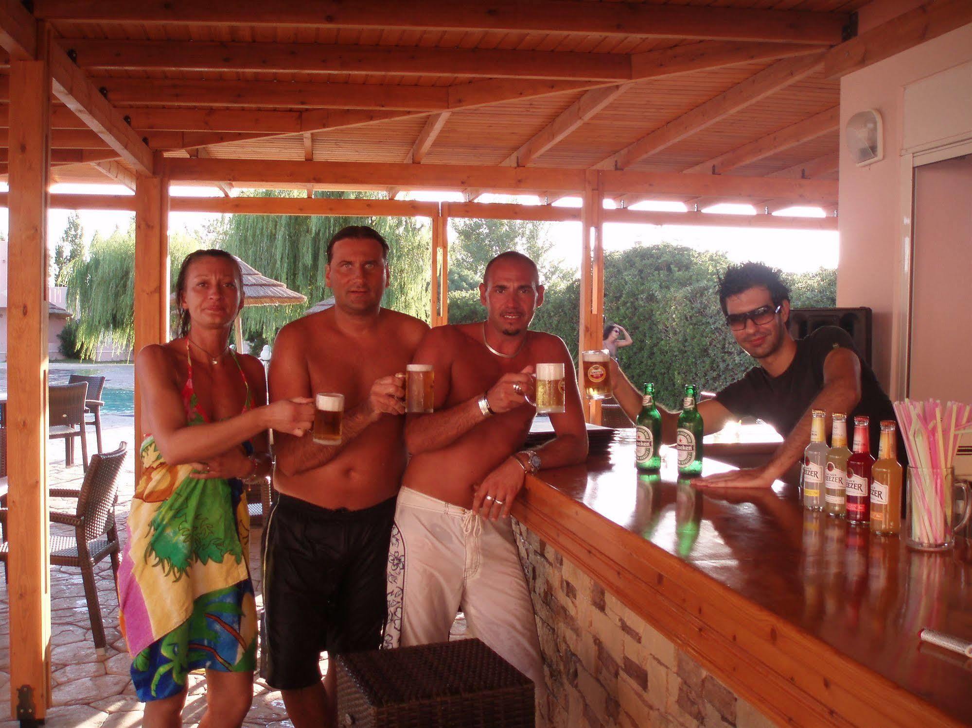 Roseland's Resort