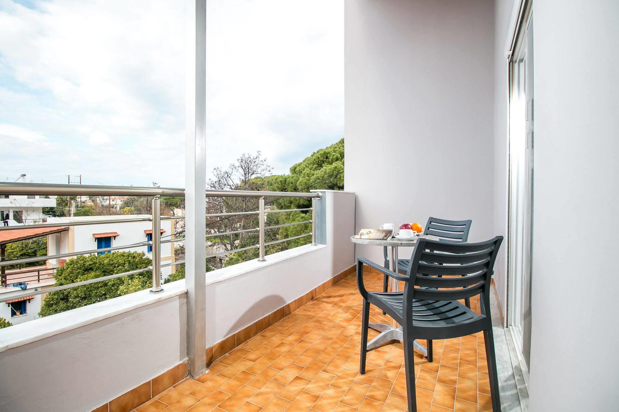 Platoni Elite Aparthotel
