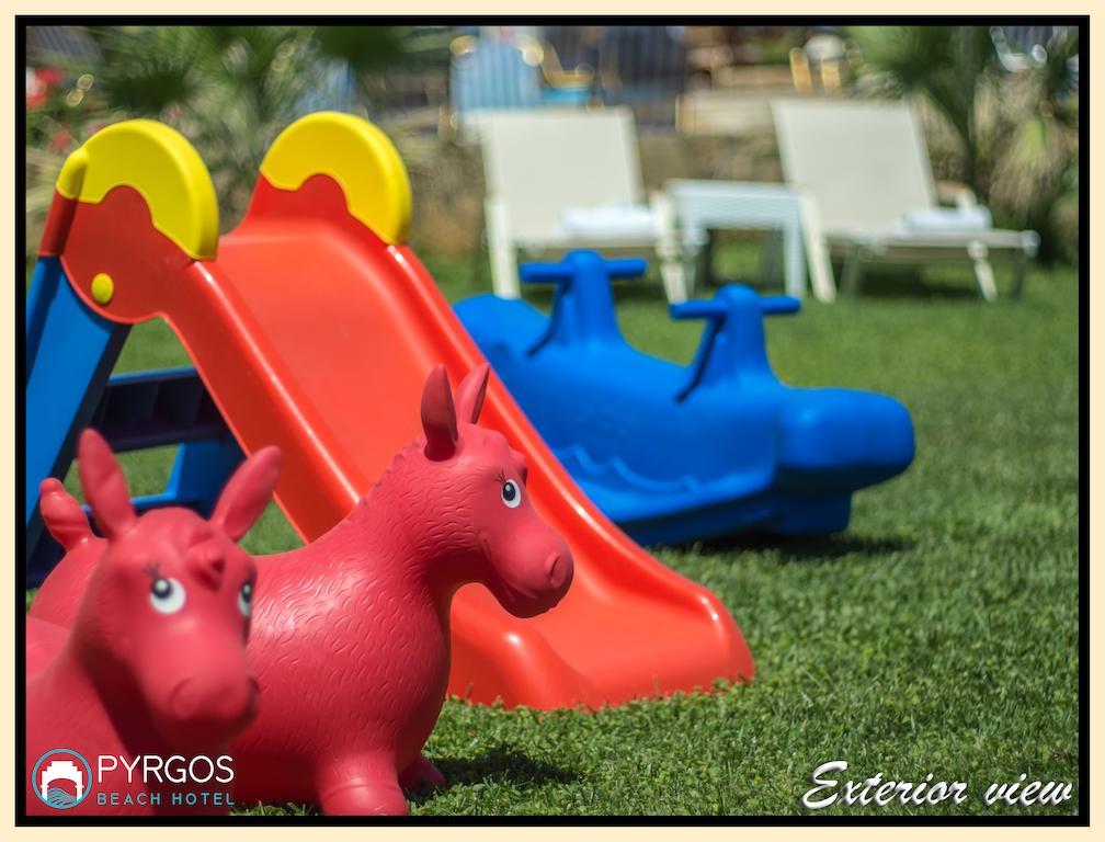 Pyrgos Aparthotel 2*
