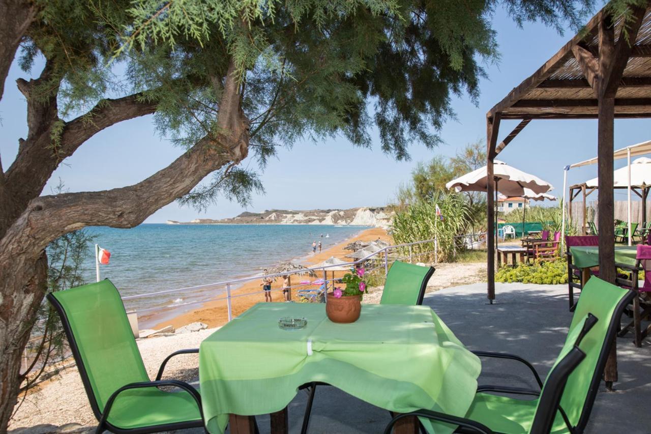 Kefalonia & Hotel 2*