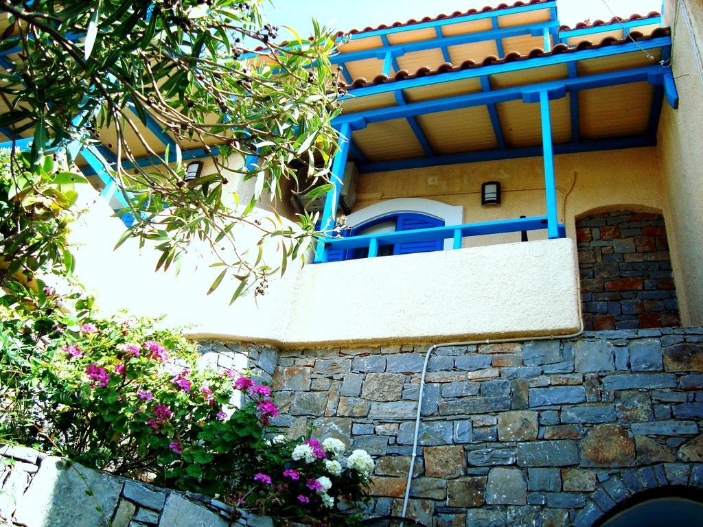 Corina * Sitia (Crete)