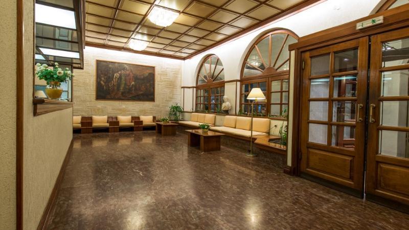 Strada Marina Hotel 4*
