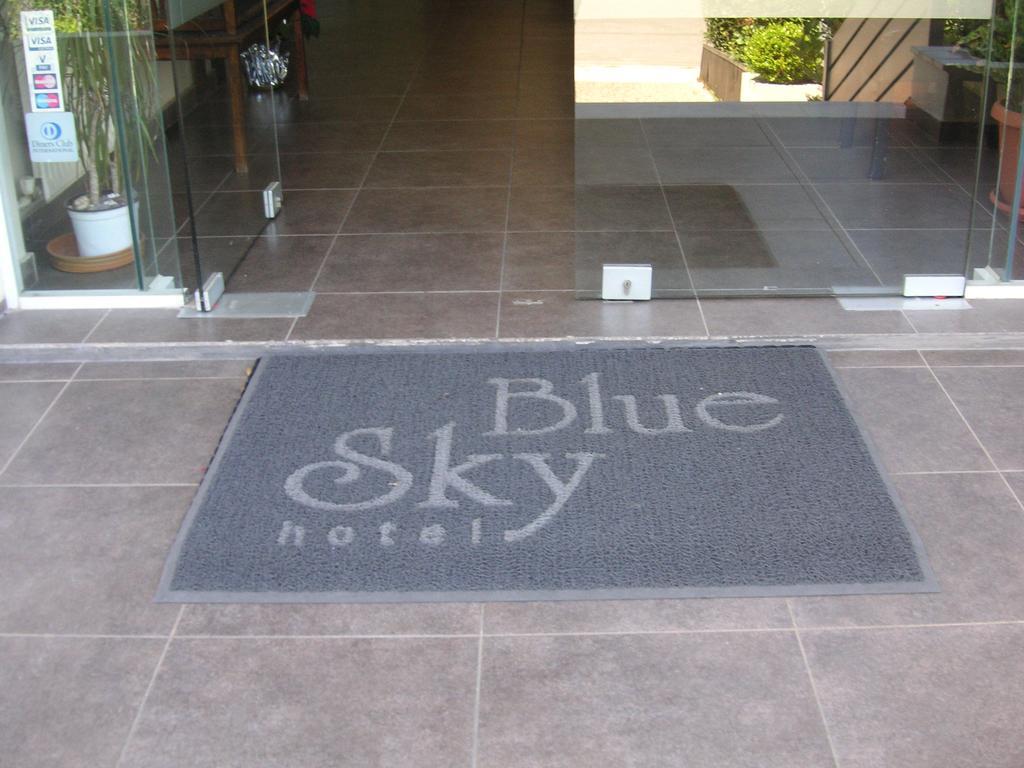 Blue Sky Hotel