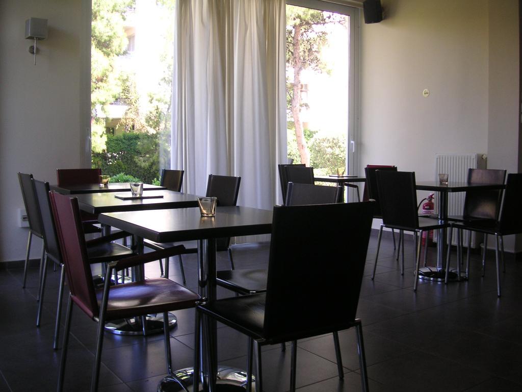 Hotel Blue Sky Glyfada (Attica)