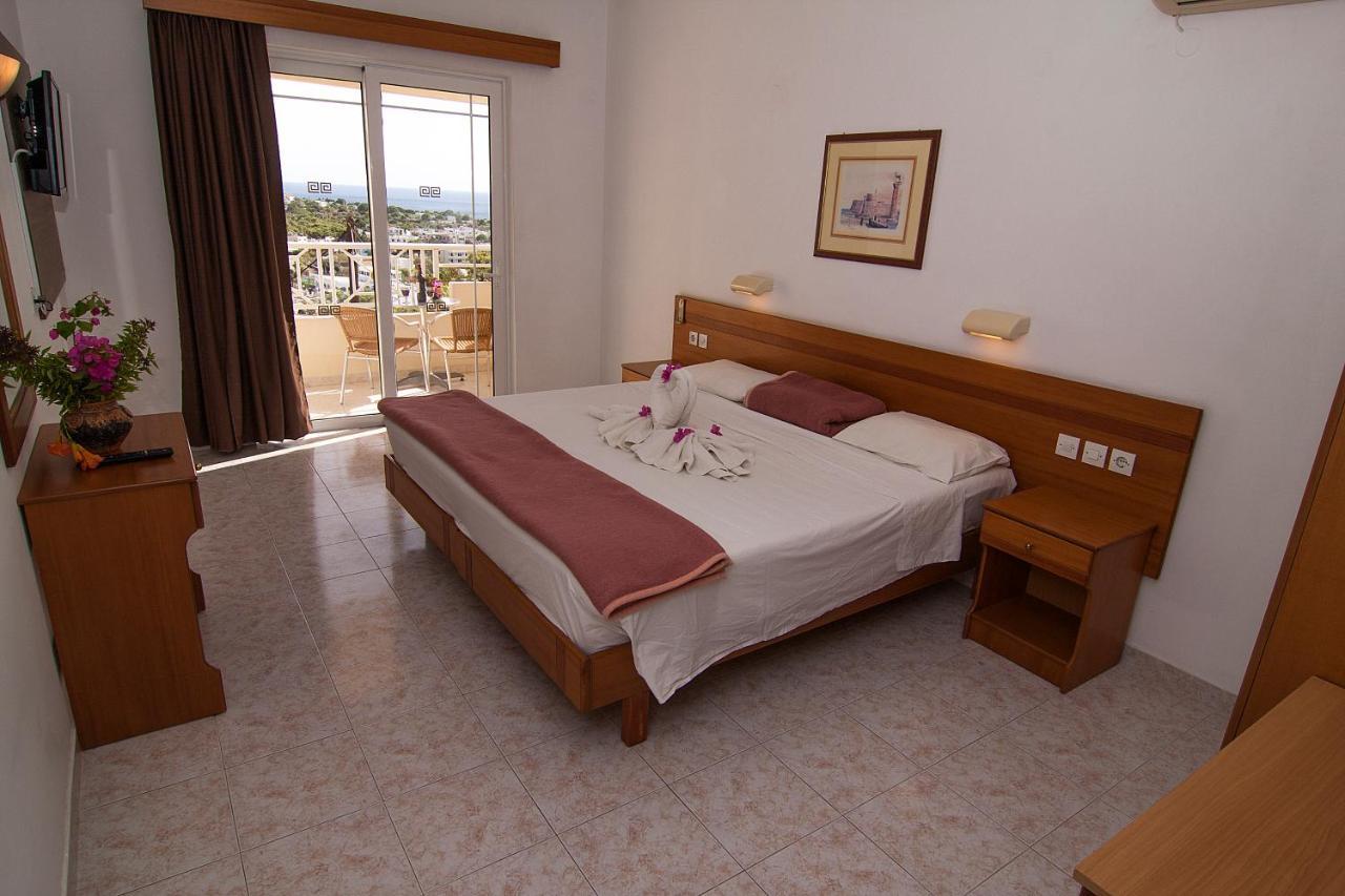 Stella View Studios Aparthotel 3*