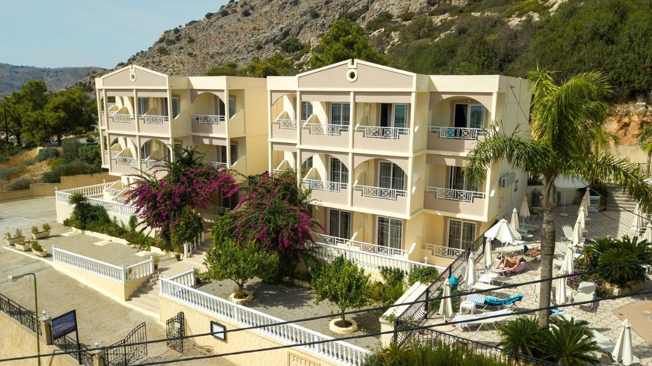 Aparthotel Stella View Studios 3*