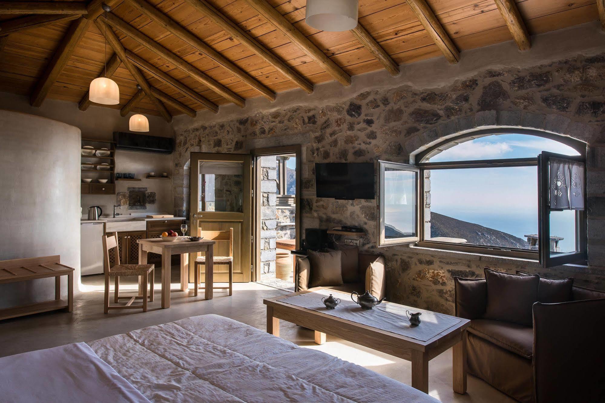 Thalori Traditional Ecotourism Village 4* Kapetaniana