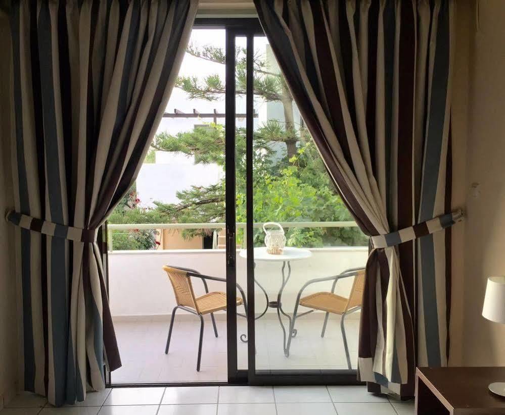 Oleander Apartment