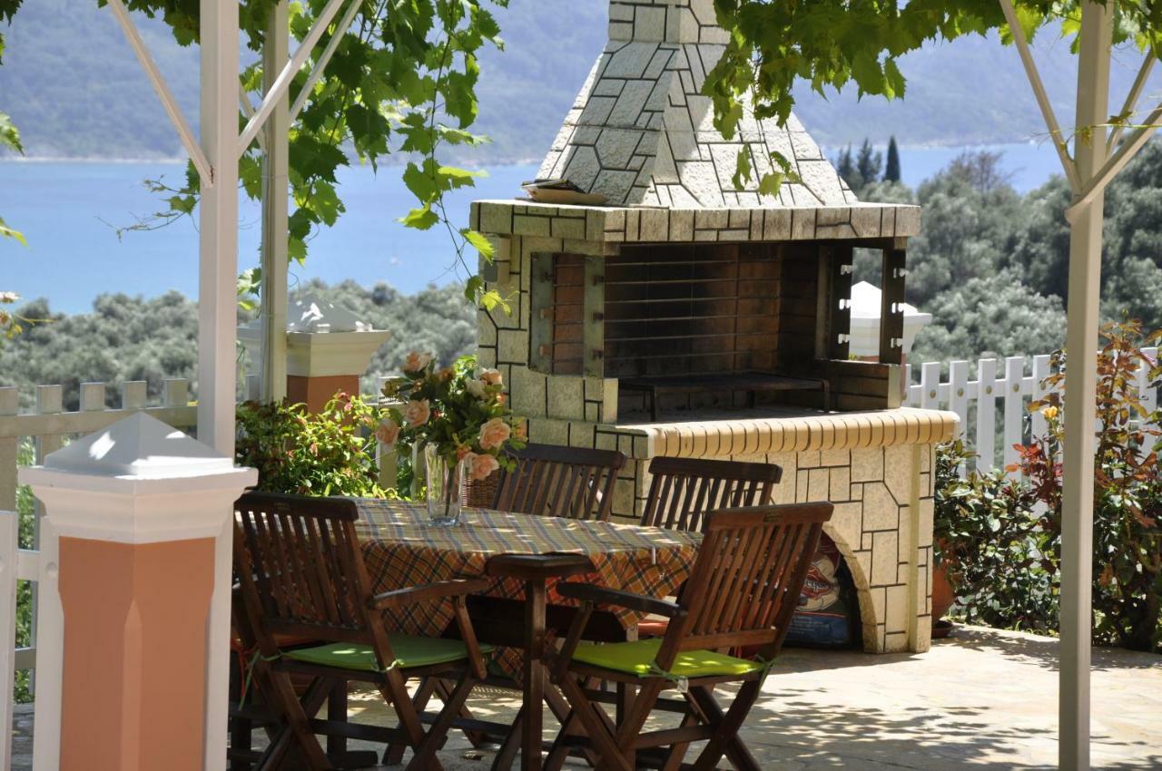 Chrinos House * Agios Georgios Pagon