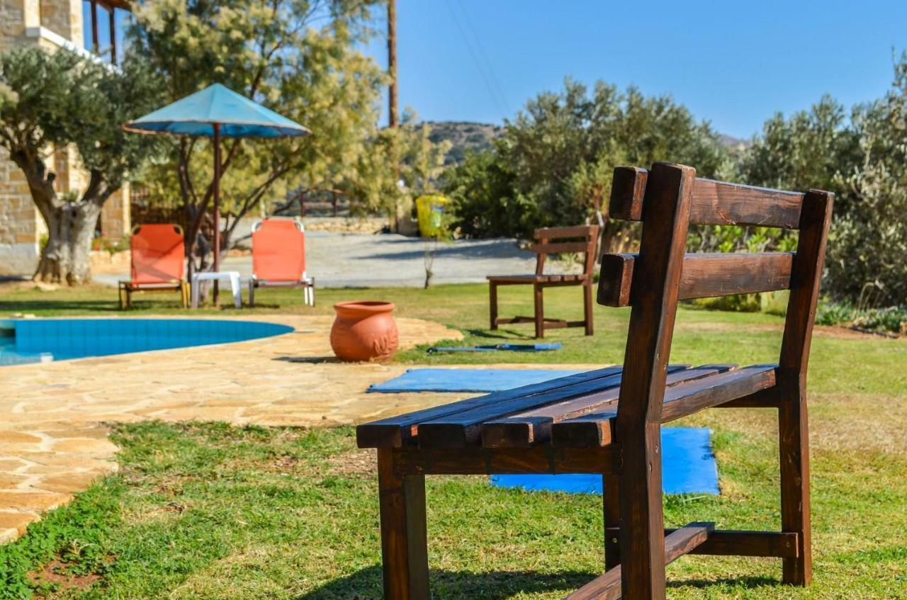 Petra-mare Holiday home Triopetra