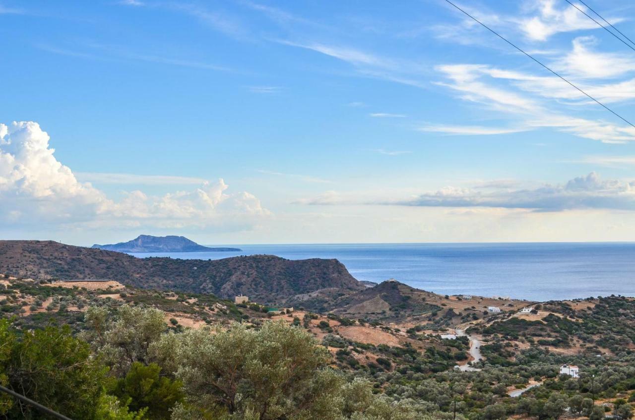 Petra-mare * Triopetra