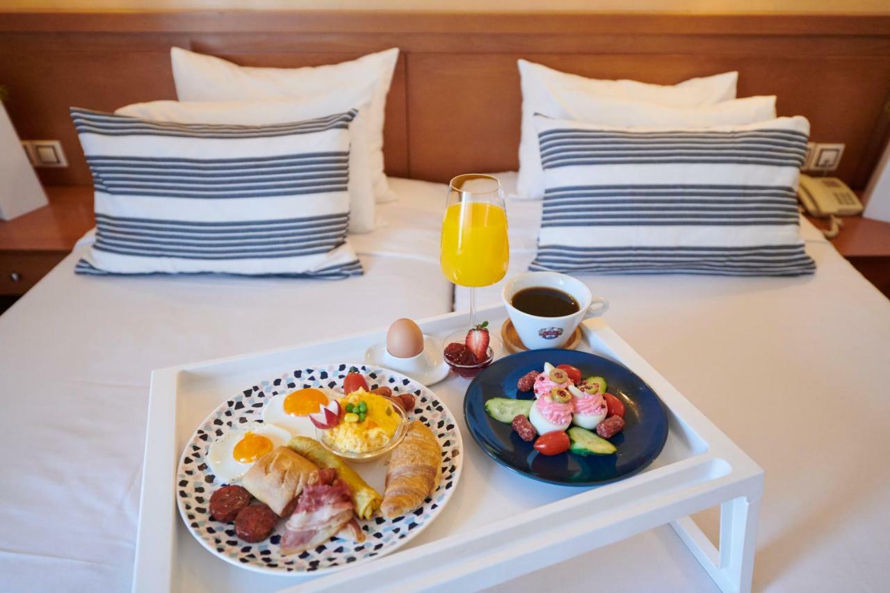 Crystal Hotel Athens