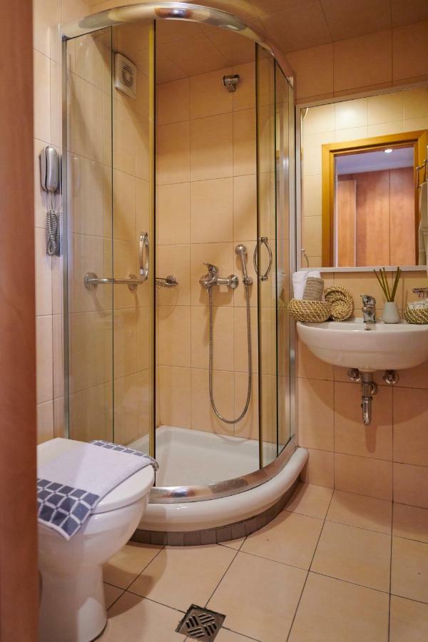 Hotel Crystal 3*