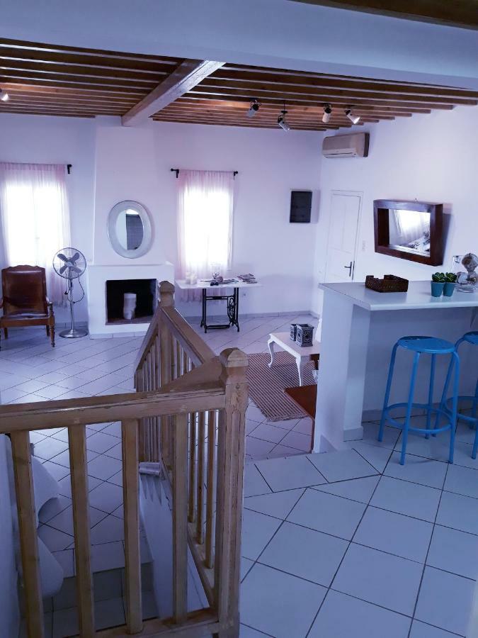 Infinity Mykonos Suites 2*