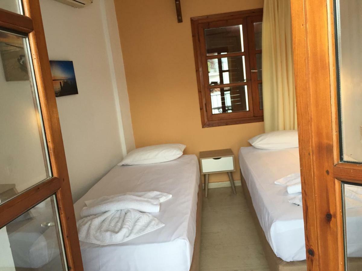 House Vogiatzi * Skiathos Town