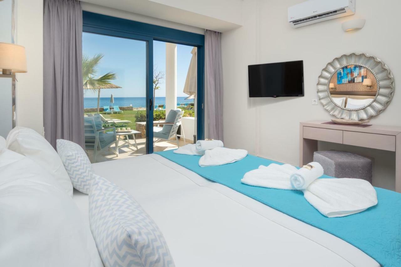 Pyrgos Aparthotel