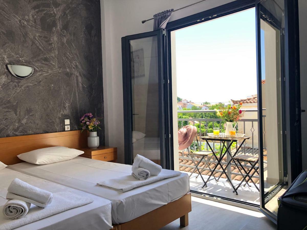 Central Guest House Skiathos * Skiathos Town