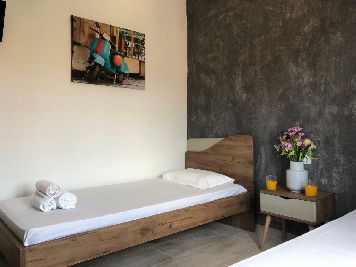 Central Guest House Skiathos Skiathos Town