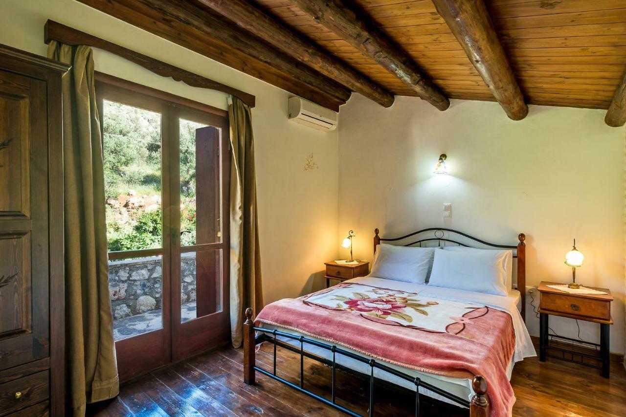Artemida Traditional Homes By Apokoronas-villas Holiday home *
