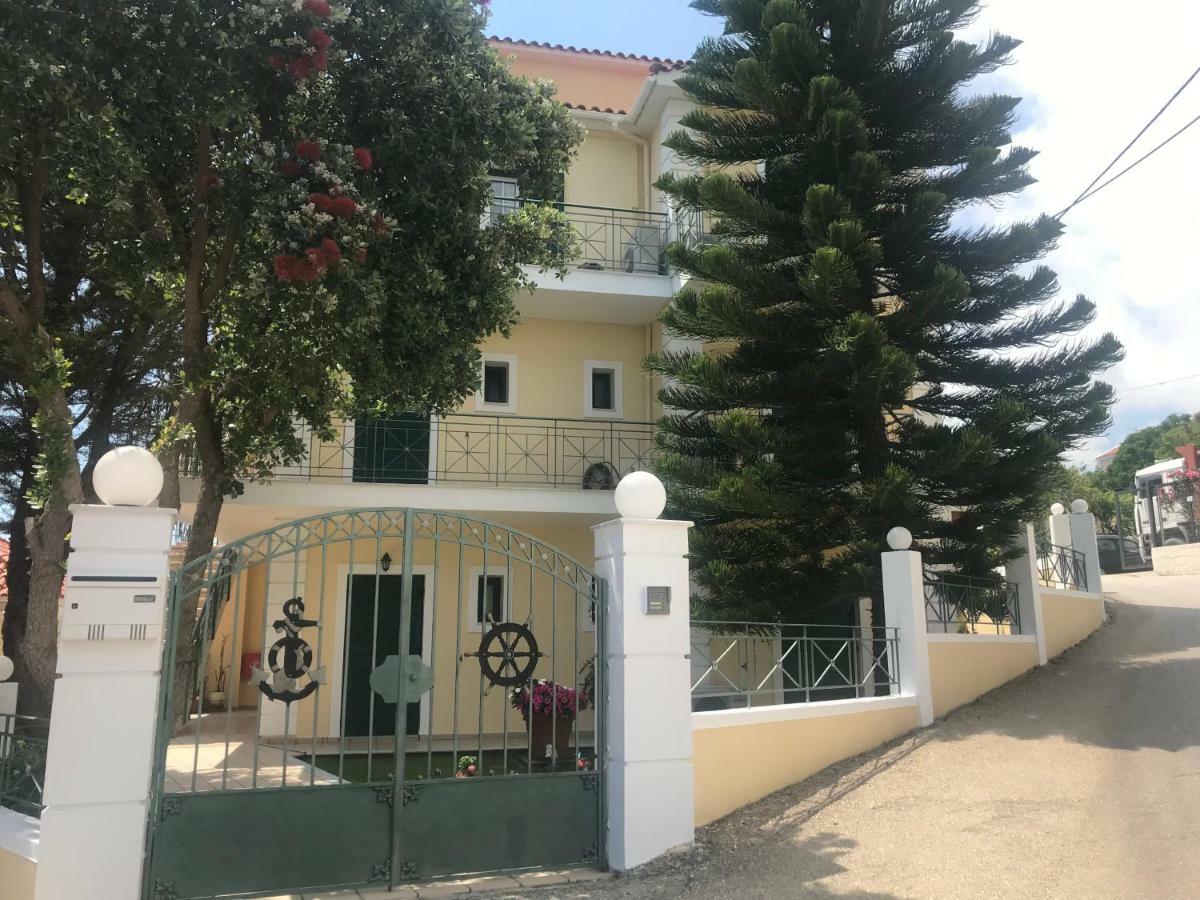 Hotel Naftilos