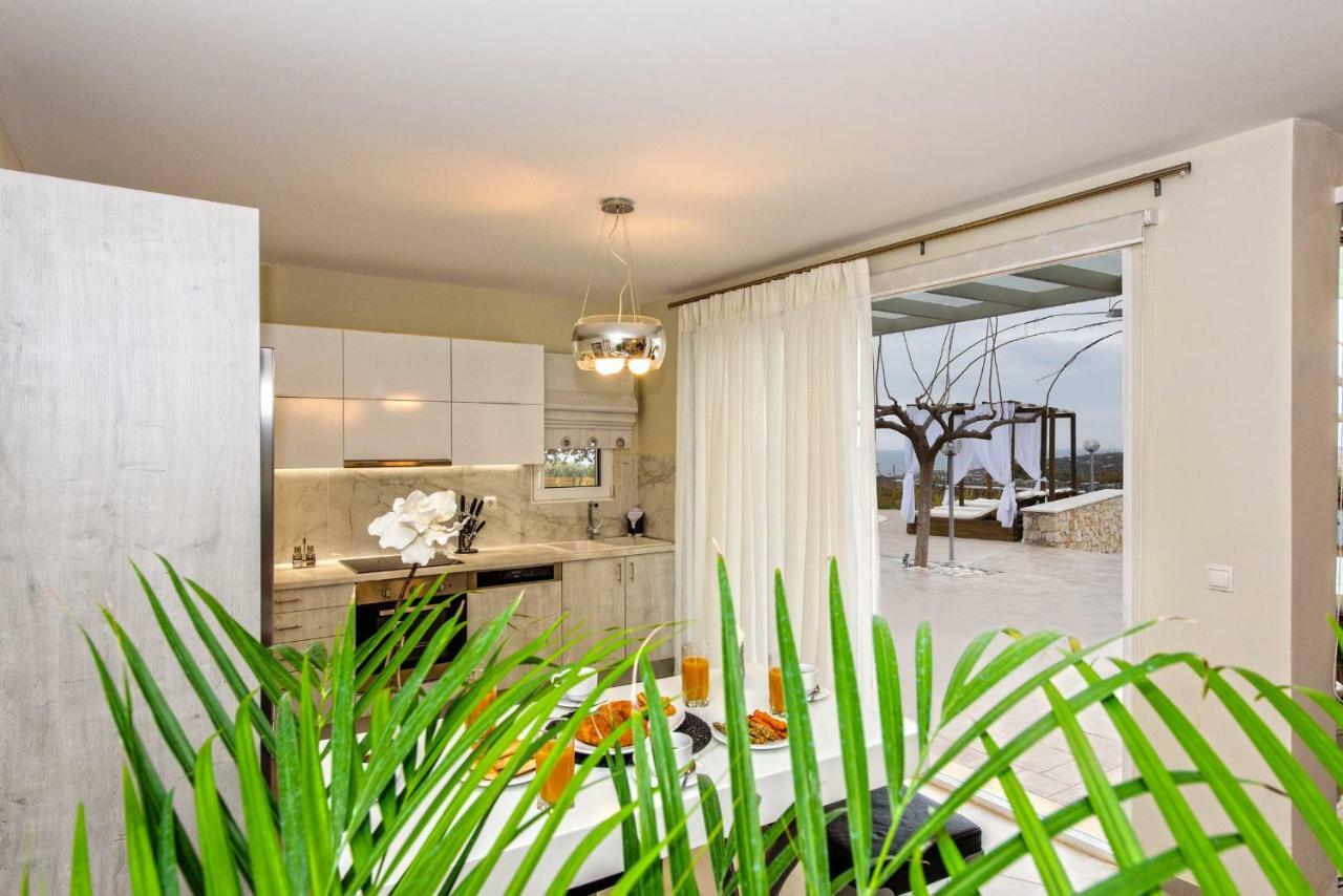 Villa4dreams Villa