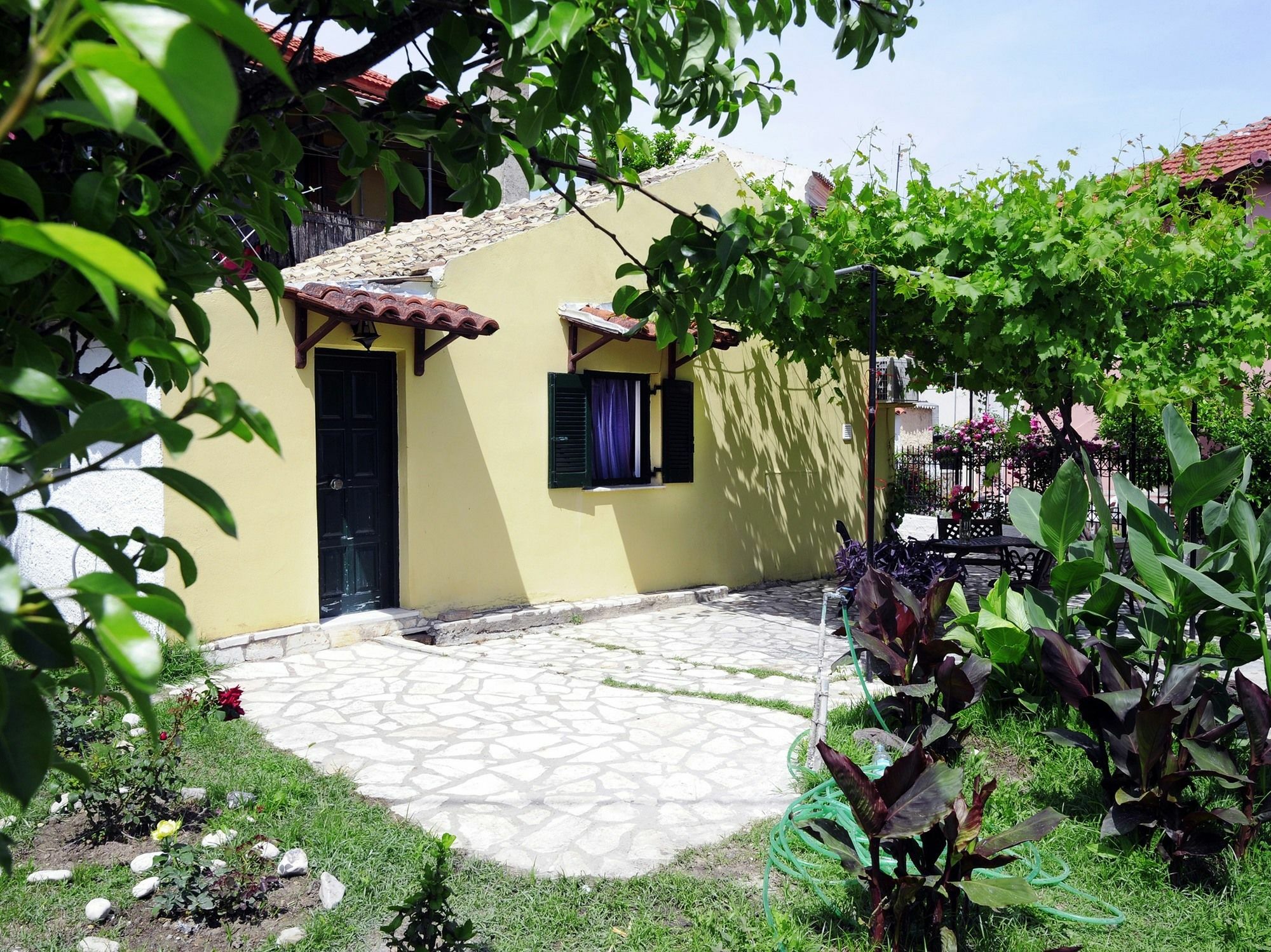 Traditional On The Hillside Of Antiperni Hotel Sidari (Corfu)