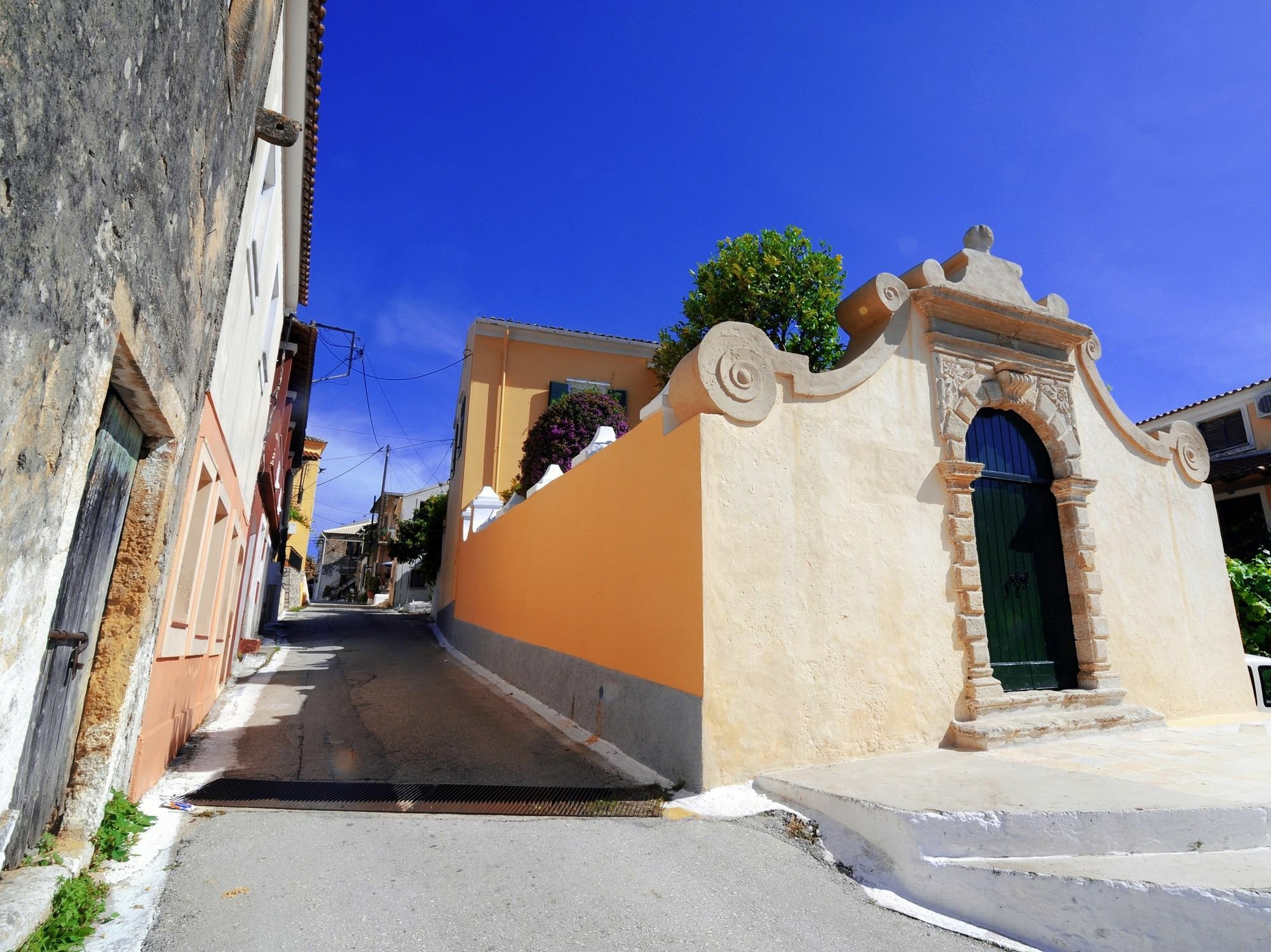 Traditional On The Hillside Of Antiperni Hotel Sidari (Corfu)