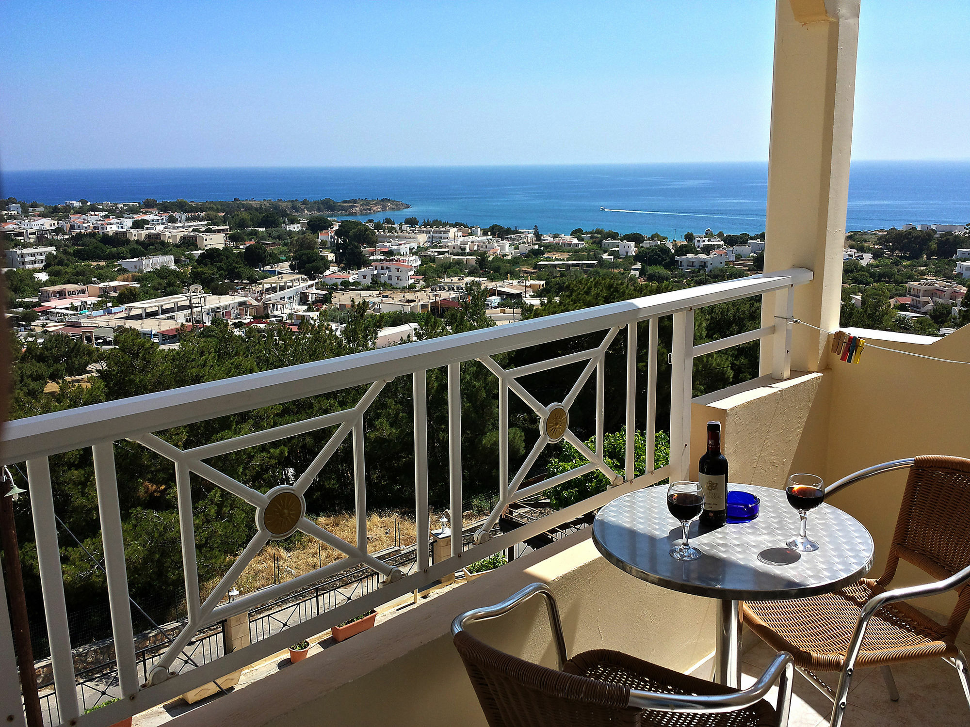 Stella View Studios Aparthotel 3*
