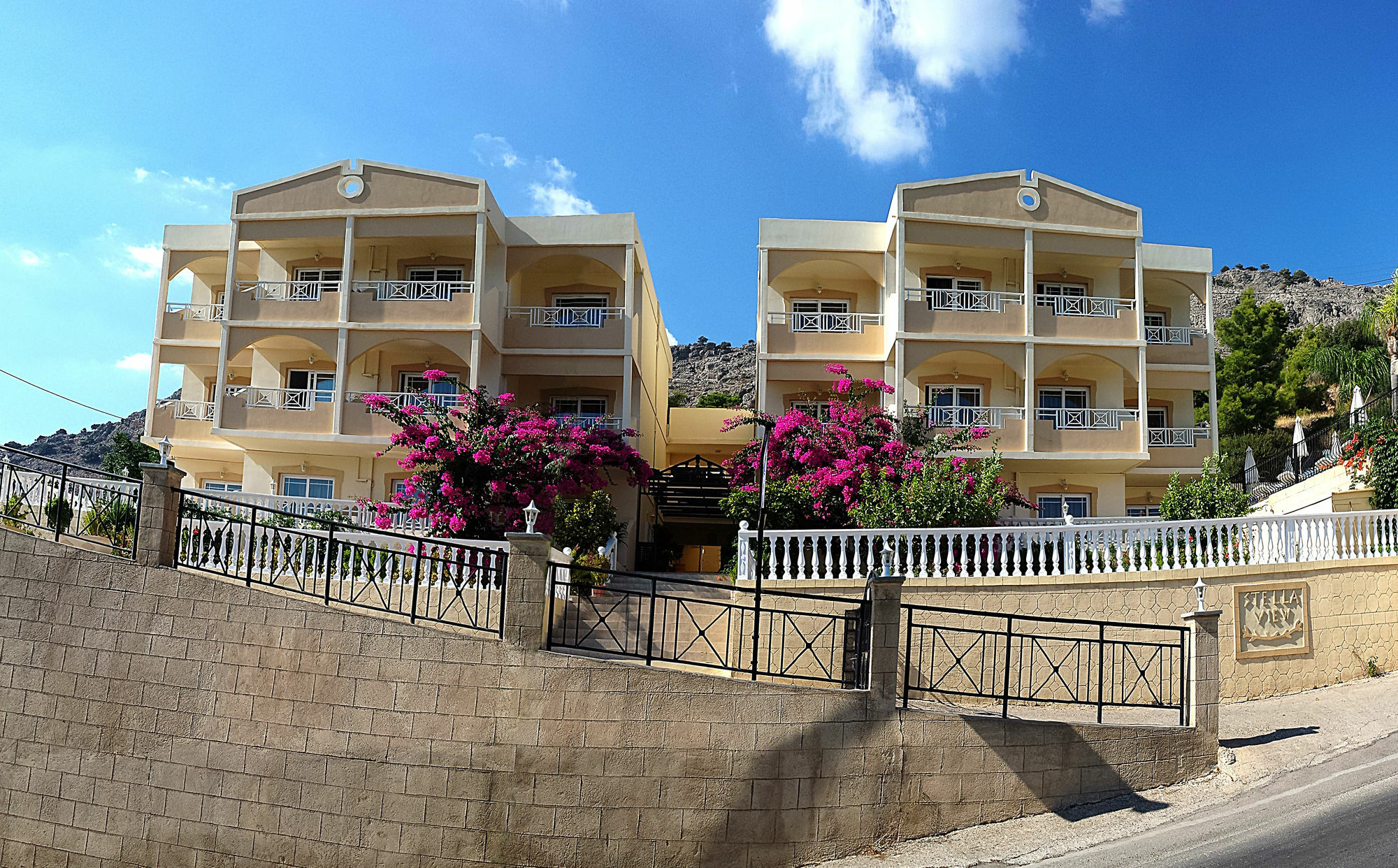 Aparthotel Stella View Studios