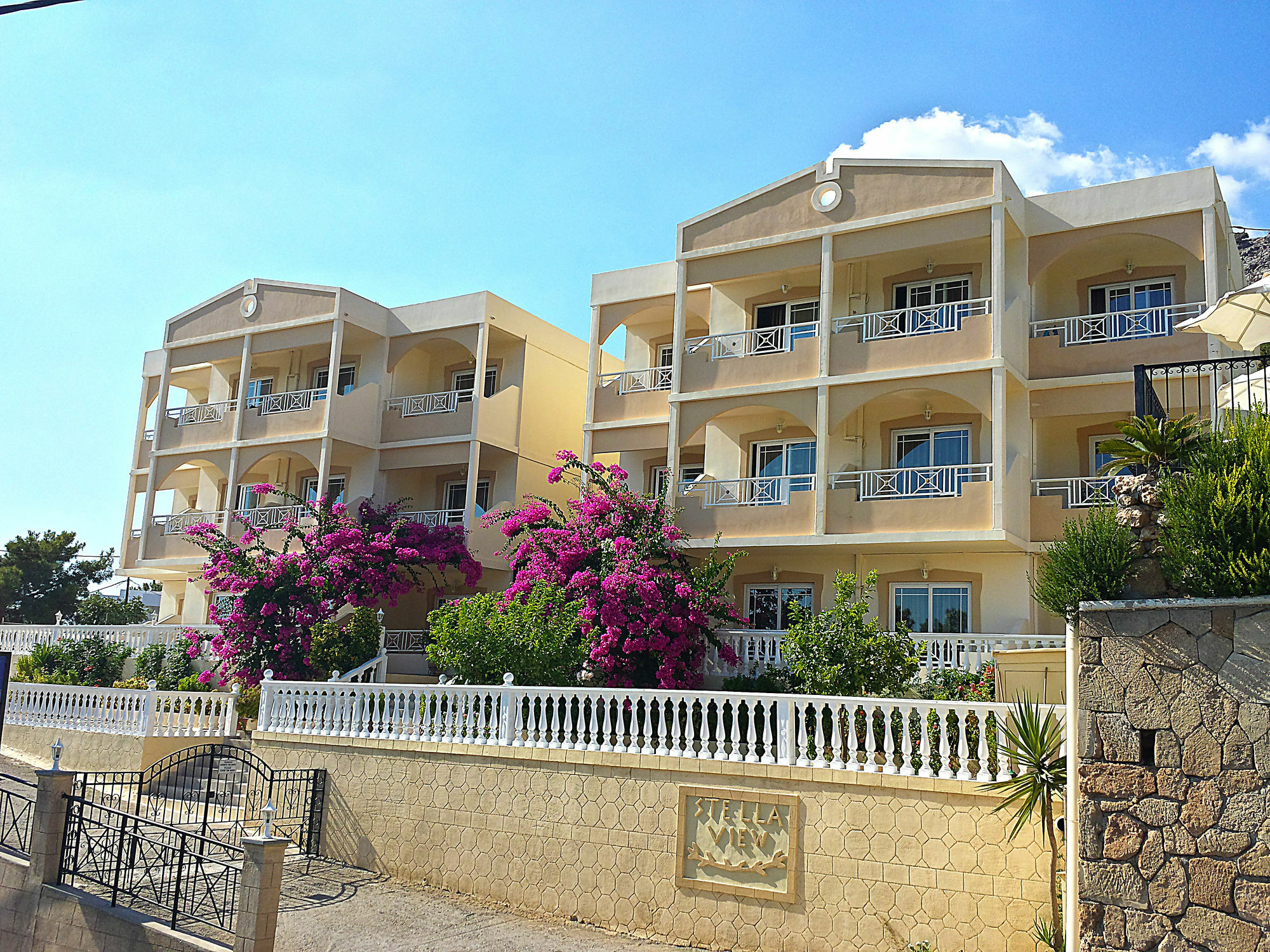 Aparthotel Stella View Studios