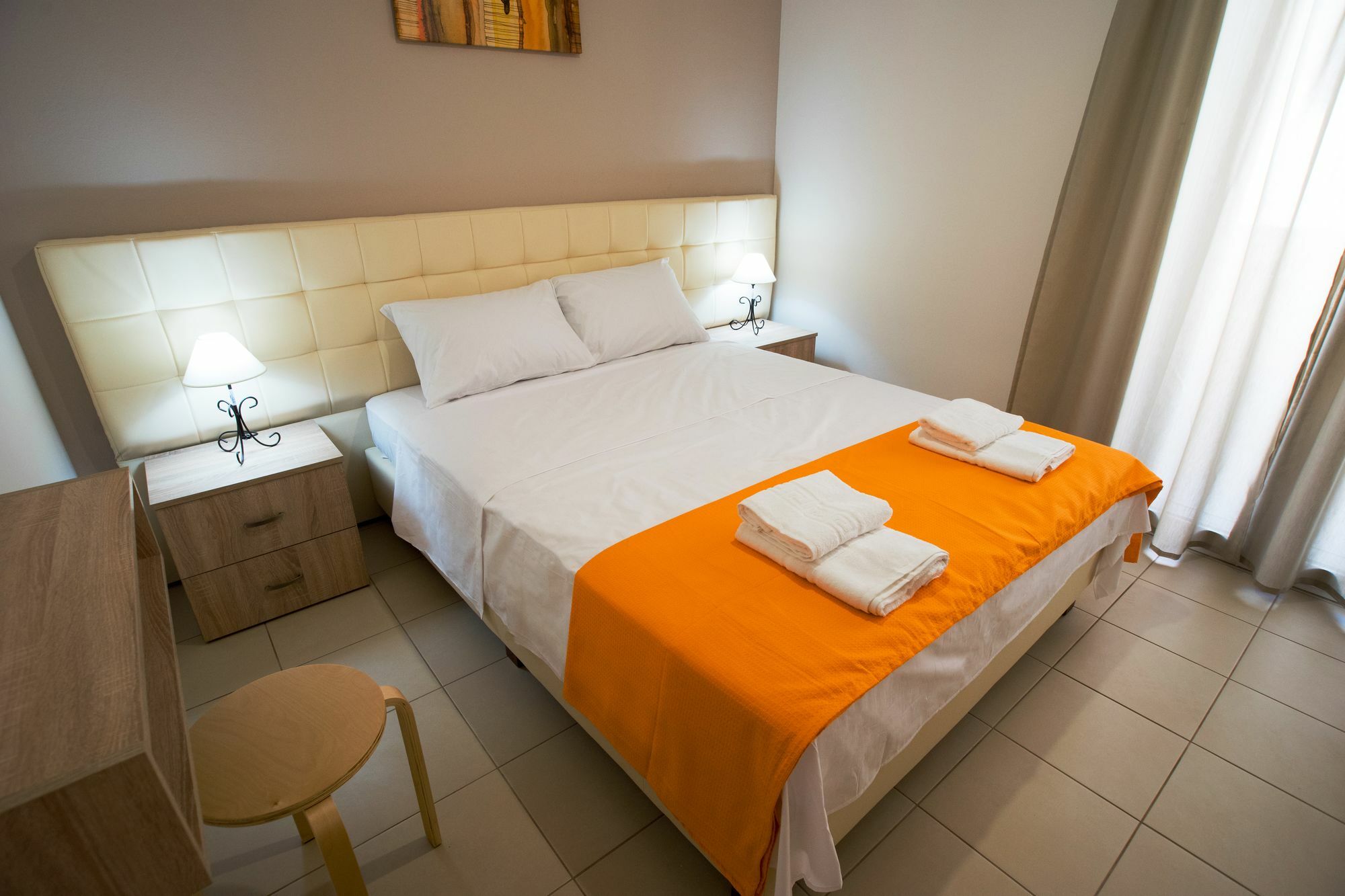 Naiades Luxury Apartment Kalathas