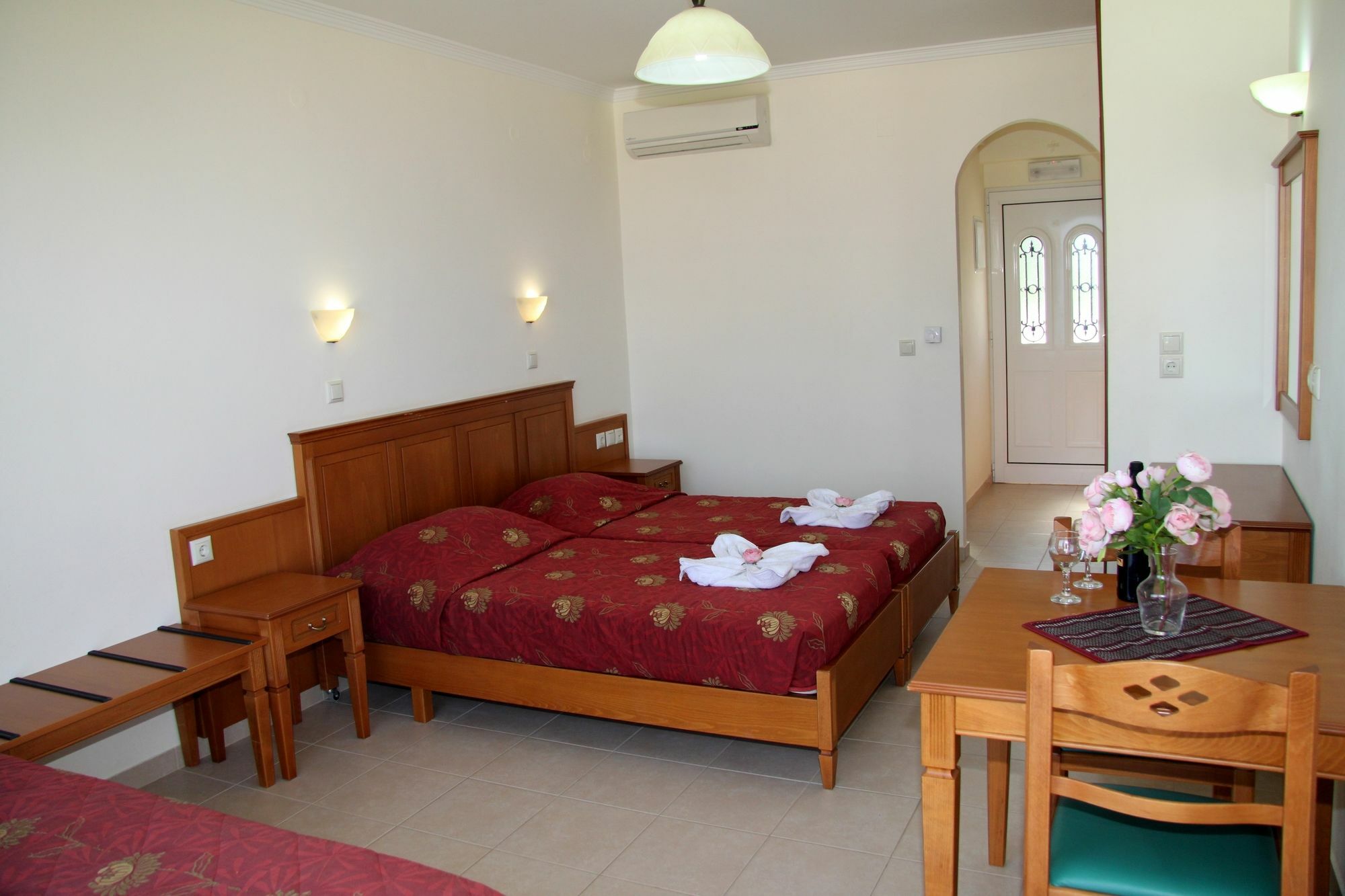 Aparthotel Hermes Sea View 3*