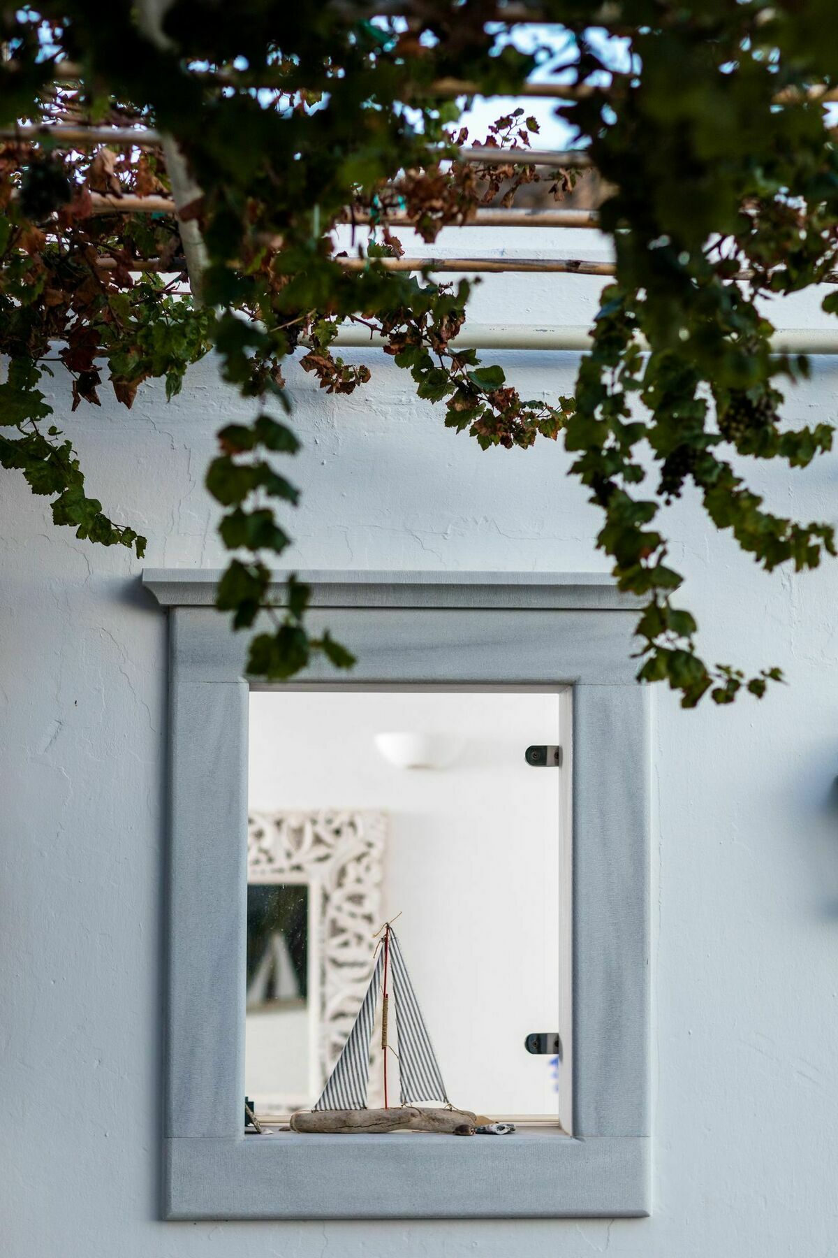 Rhenia Hotel