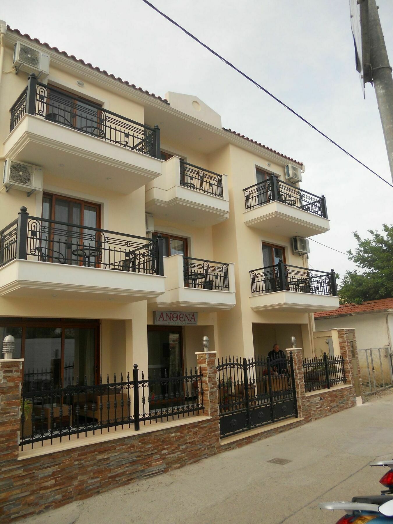 Aparthotel Anthena 4*