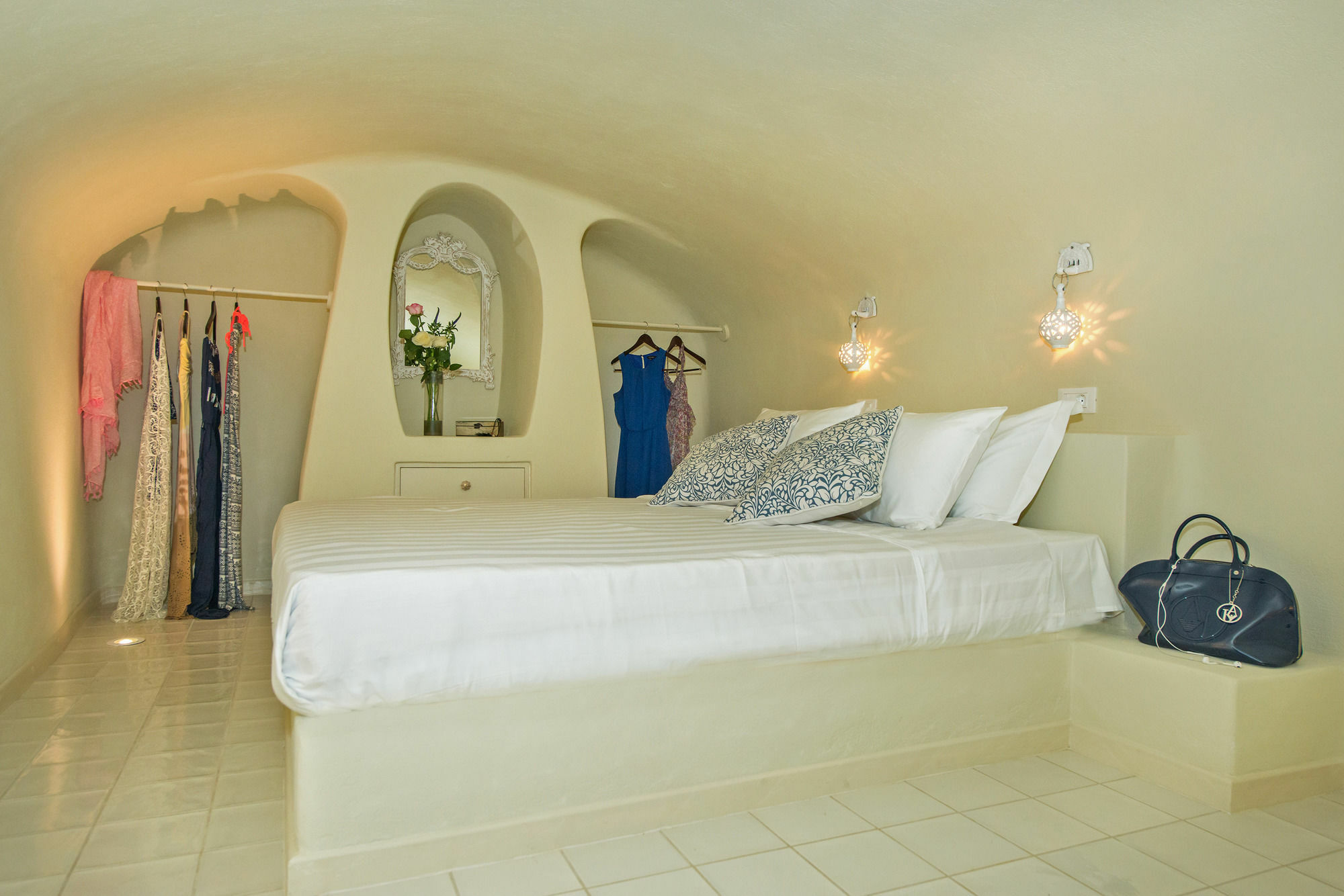 Luna Santorini Villa