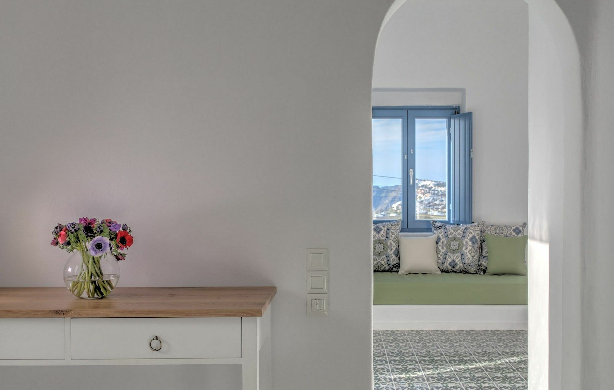 Luna Santorini Villa