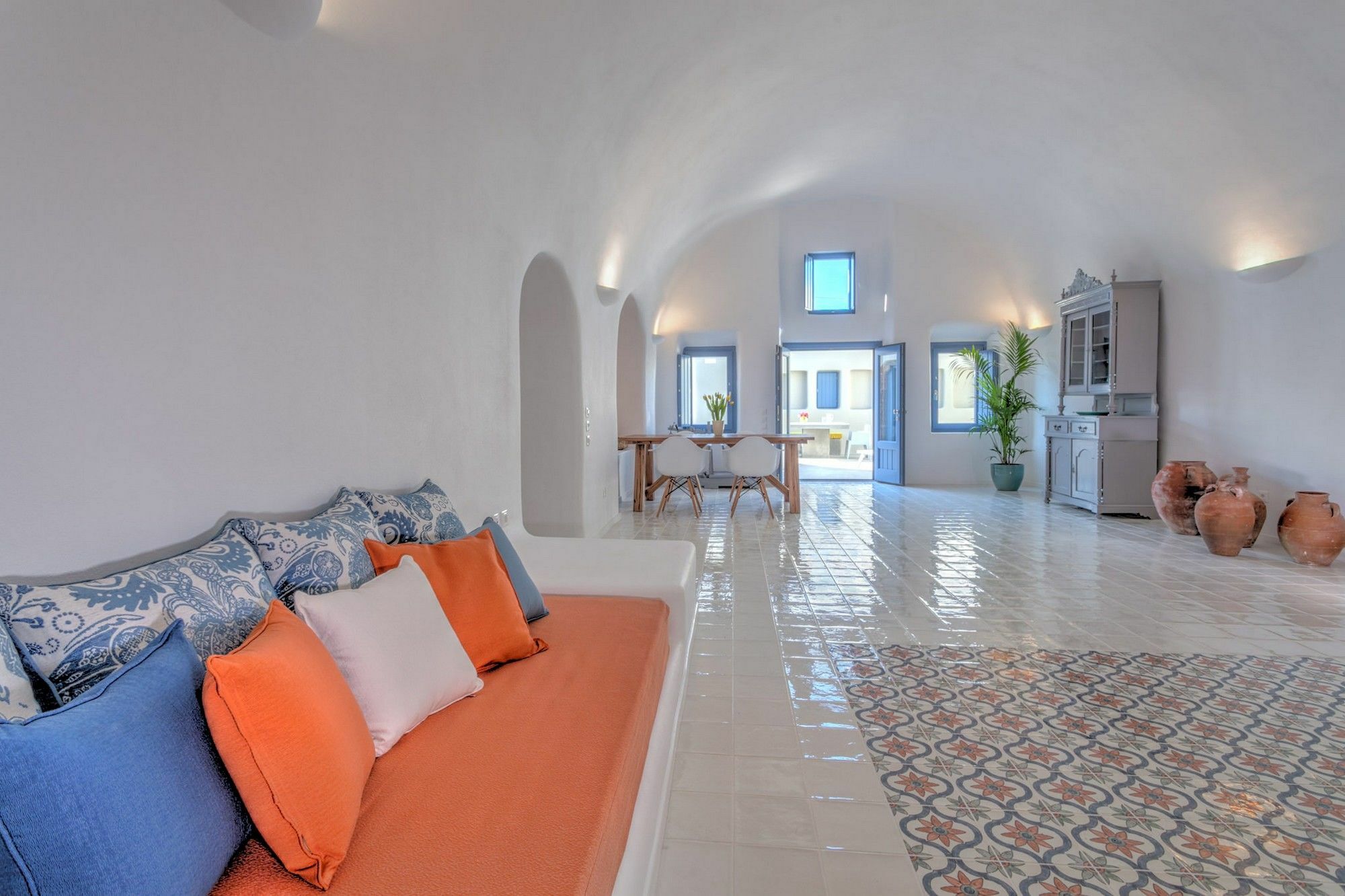 Villa Luna Santorini