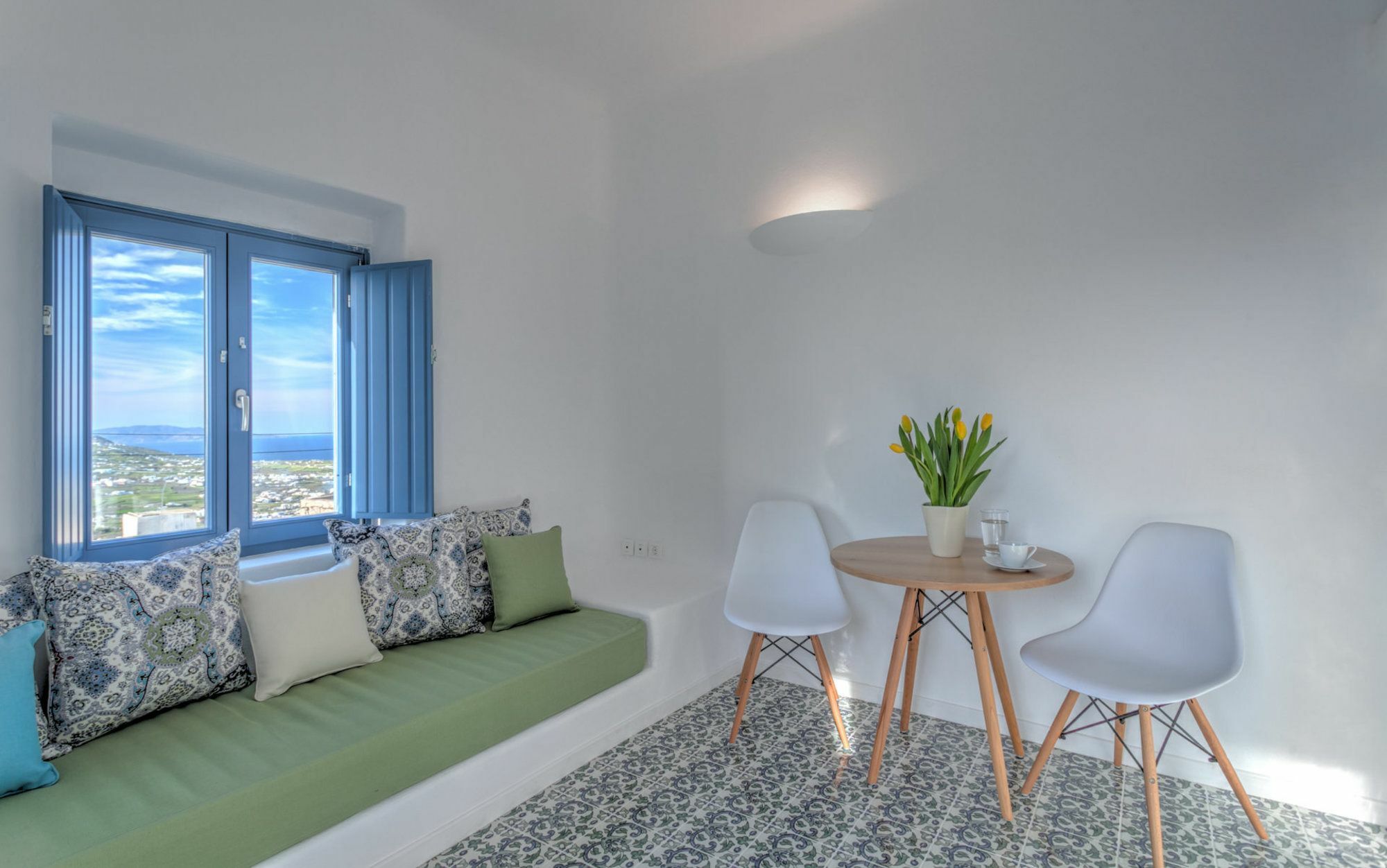 Villa Luna Santorini