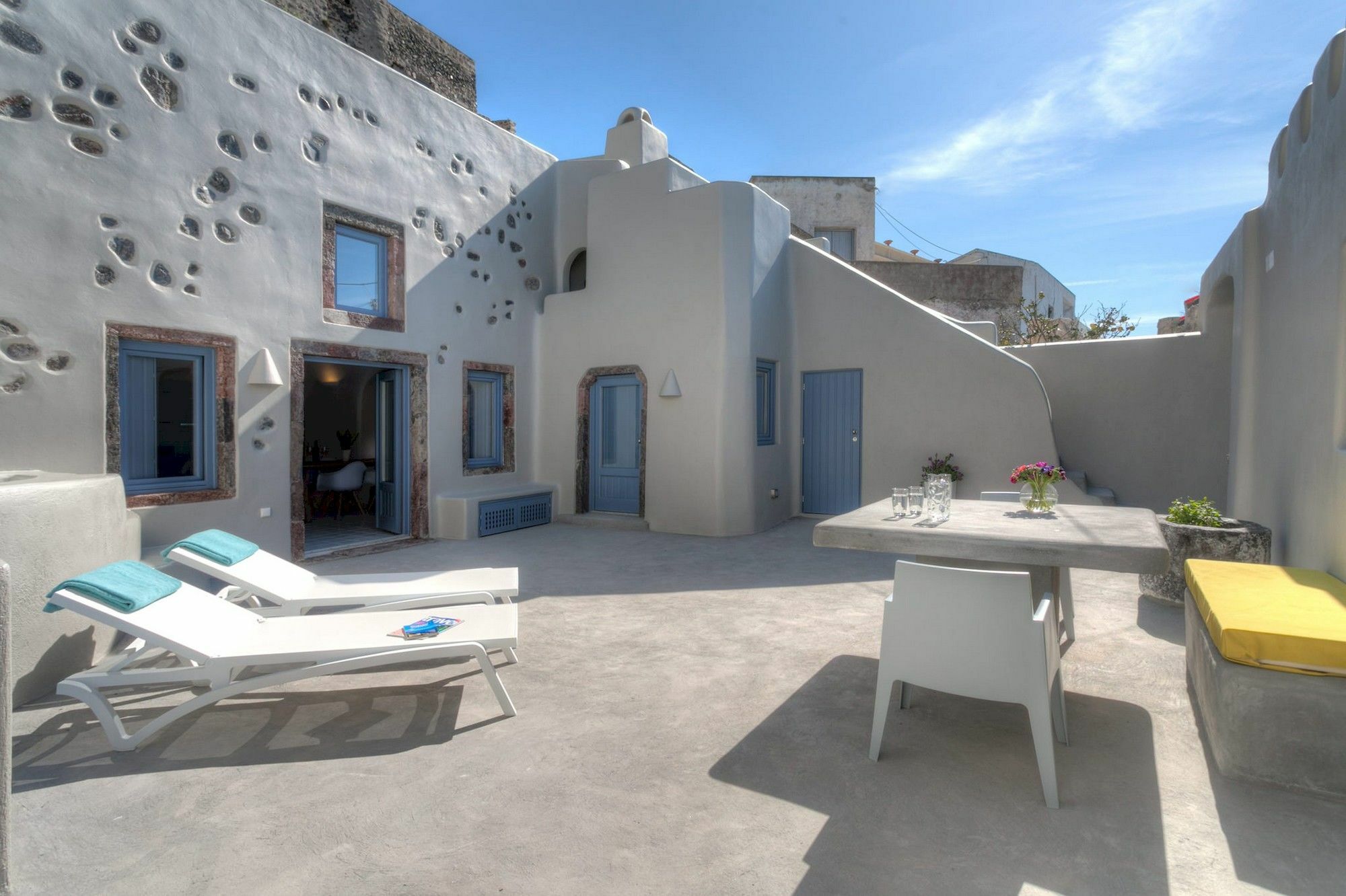 Villa Luna Santorini Pyrgos Kallistis