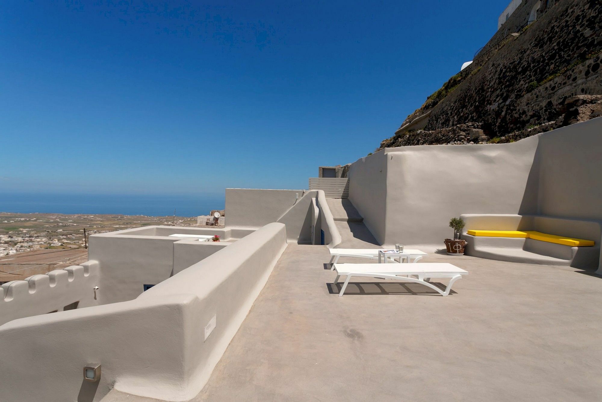 Villa Luna Santorini Pyrgos Kallistis
