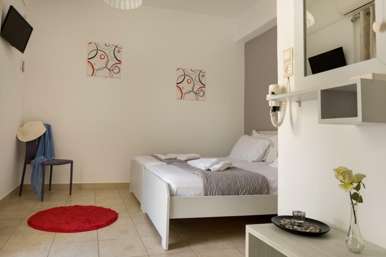 John Akroyiali Hotel