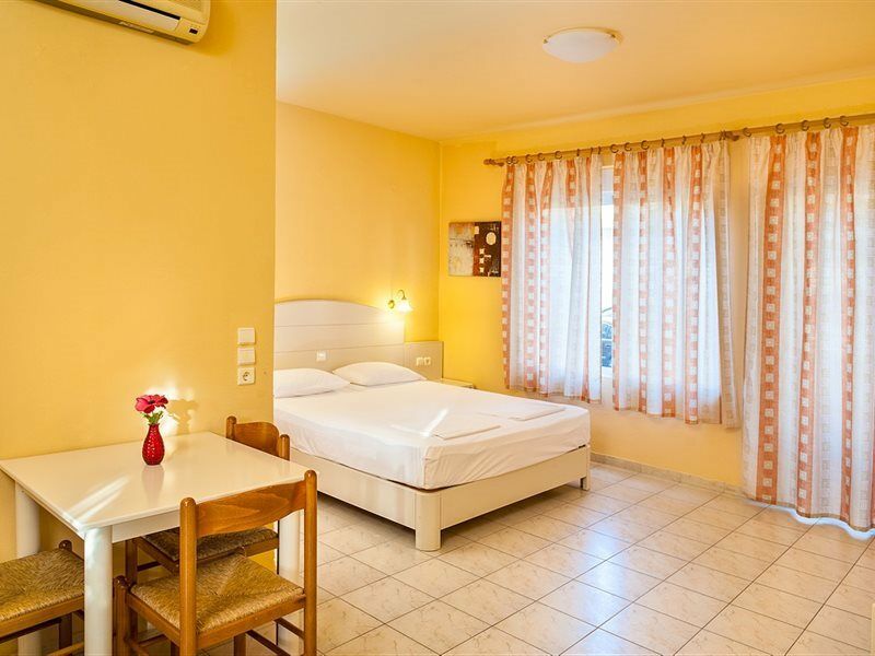 Apartment Golden Sun Agioi Apostoli (Crete)