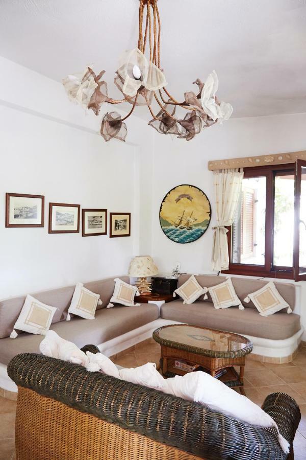 Madag Villa *