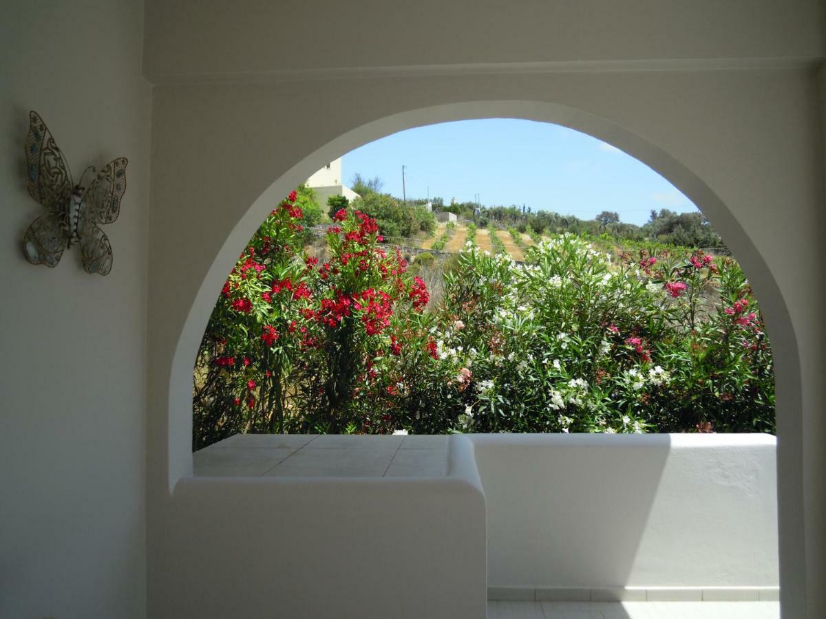 Petaloudes