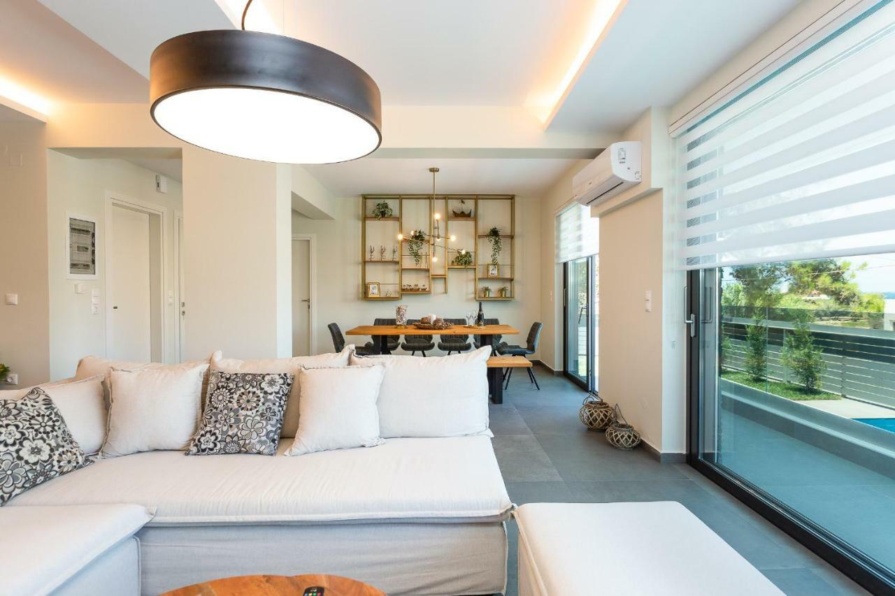 Nisos Villa, Pool & Heated Spawhirlpool, Walking To Beach, By Thinkvilla Villa Sfakaki
