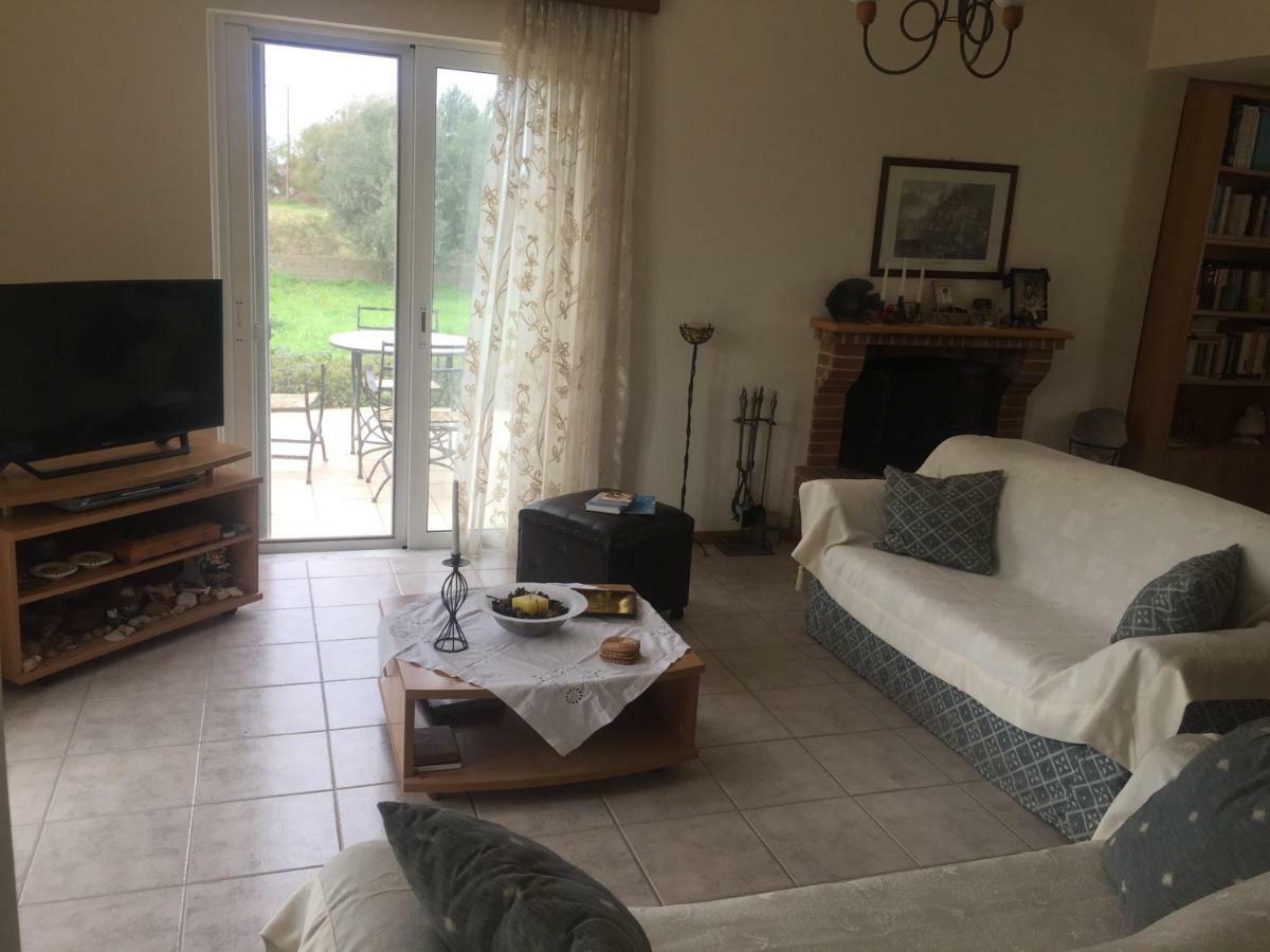Swan House Panoramic View - Near The Sea Holiday home Ziparion