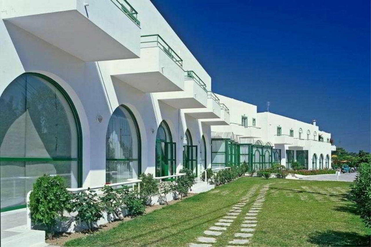 Alexandra Aparthotel 3*