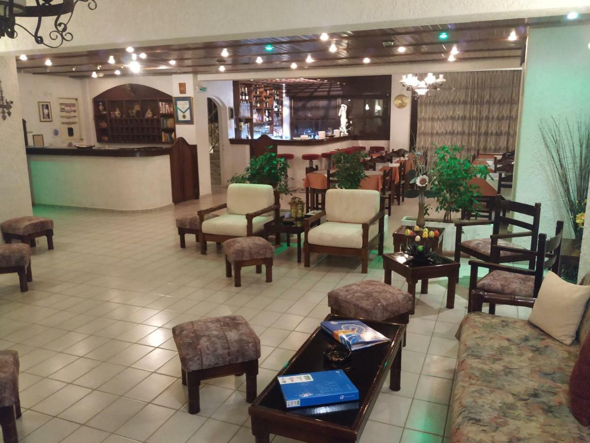 Efi Hotel 2*